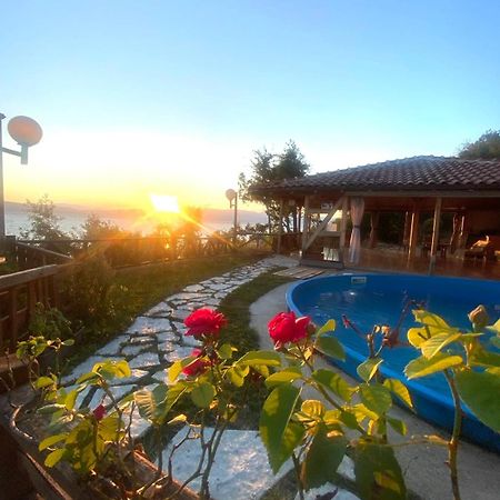 Robinson Sunset Guest House Lagadin Luaran gambar