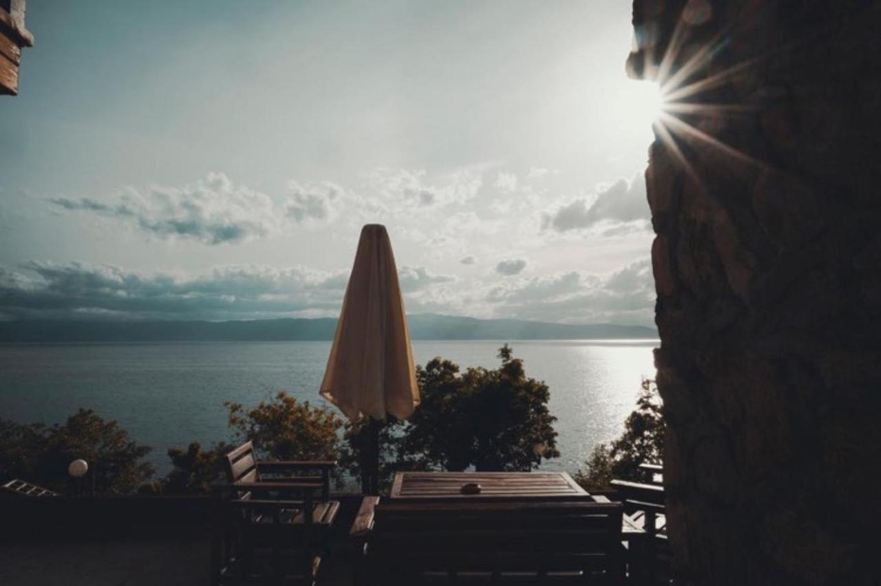 Robinson Sunset Guest House Lagadin Luaran gambar